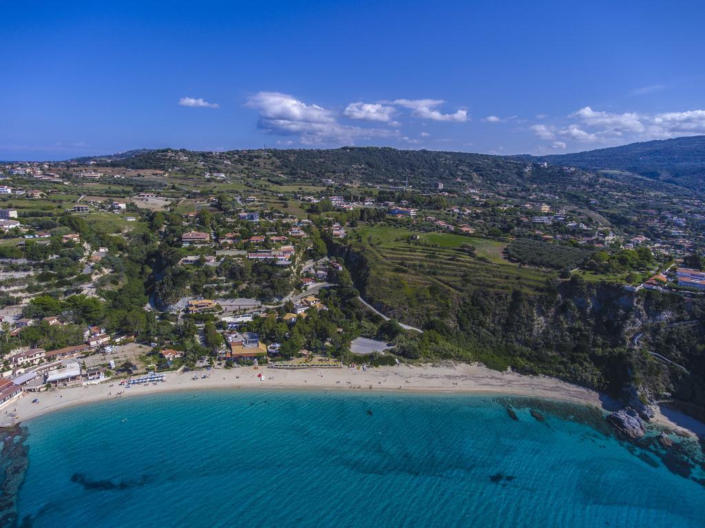 Hotel Village Eden Capo Vaticano Extérieur photo