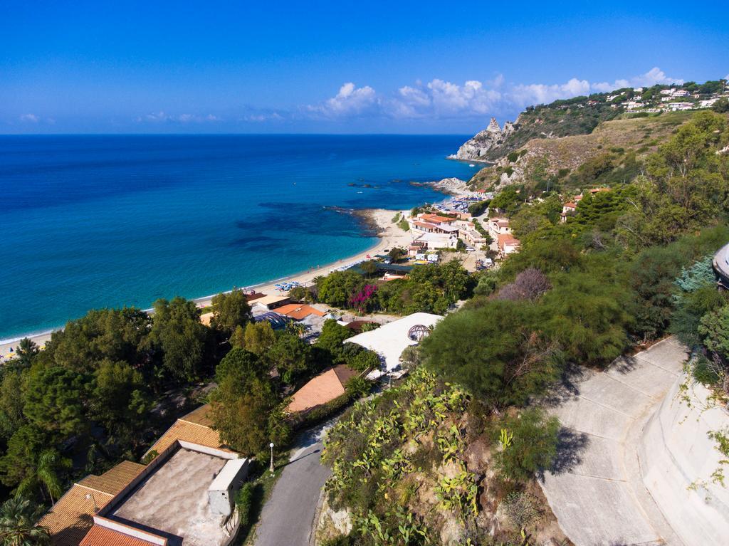 Hotel Village Eden Capo Vaticano Extérieur photo