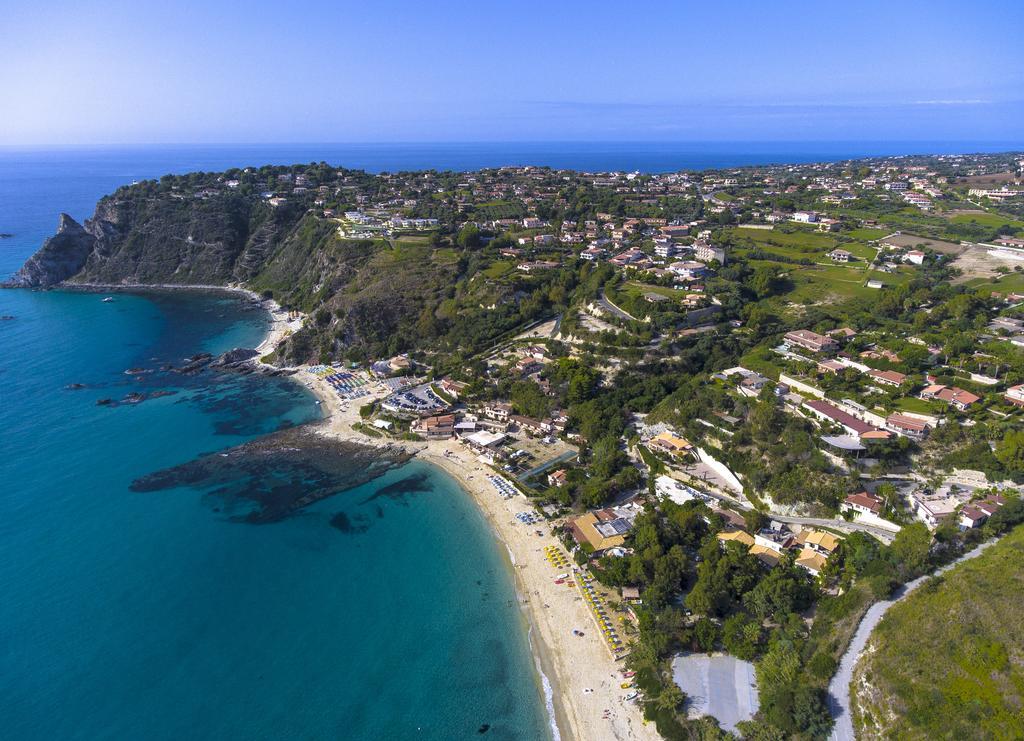 Hotel Village Eden Capo Vaticano Extérieur photo